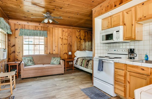 Almelund Cabin | Wannigan Point Cabin #1