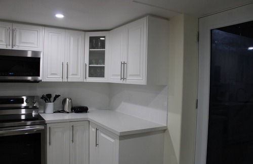 Vaughan House | Warm and comfy basement apartment with all new furniture conveniently