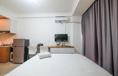 East Jakarta Apartment | Warm and Relax Studio at Signature Park Grande Apartment By Travelio
