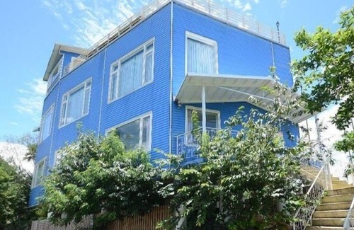 Xinshe Bed & Breakfast | Warm House Hostel