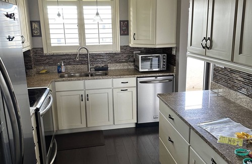Winkler Condo | Warm Weather Hideaway