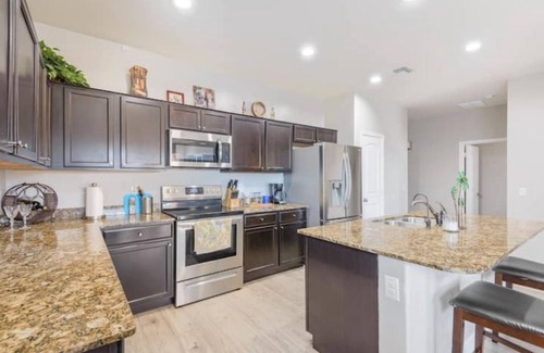 Sonoran Vista House | Warm welcoming home!