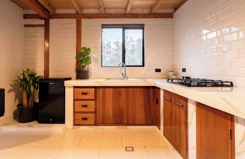 Guaranda Ski Chalet | Warmi Modern Luxury House with Mountain View