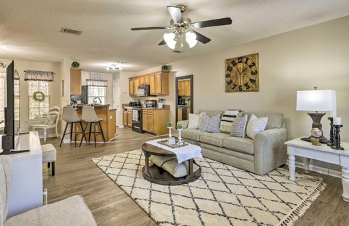 Centerville House | Warner Robins House about 8 Mi to Water Park!
