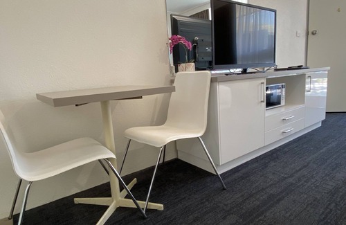 Albury Hotel | Warrina Motor Inn Wodonga CBD