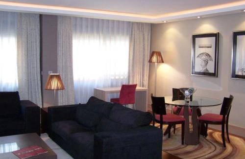 Valladolid Apartment | Washington Parquesol Suites & Hotel