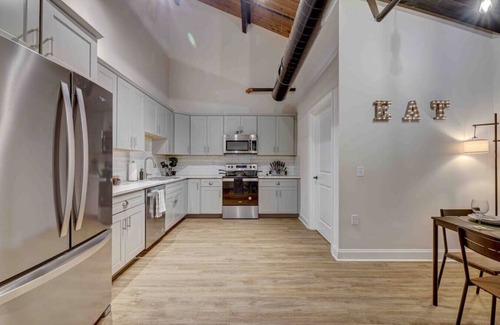 Stroudsburg Apartment | Washington303 · Luxury Industrial Style King SuiteB- Shawnee Mtn!