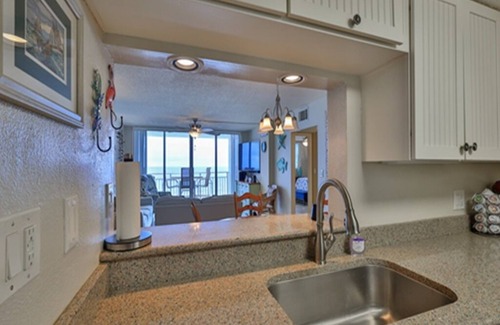 East Wind North Condo | Watch the Dolphins play in the Atlantic while the gentle waves roll in.