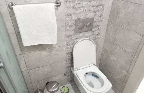 Bakırkoy Apartment | Watch Video! Perfect for Families, Kids !Contactless Apartment Pivate Entrance!