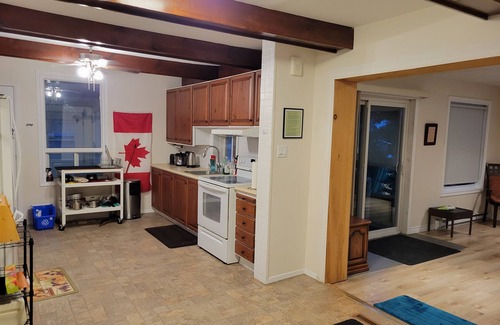 Papineauville Cottage | WATER FRONT 3 BDR house, Beach Boat Dock Kayak SALE! 40% August3-17th Only Left