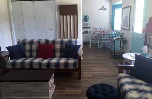 Wimberley House | Water Front, Cypress Creek.spring fed and flowing. Pets Welcome