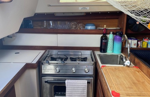 Stocking Island Boat Rental | Water Glamping by the BEACH :o)n