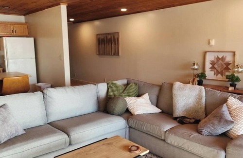 Two Harbors Condo | Water's Edge! Direct shoreline access; Condo with resort-like amenities