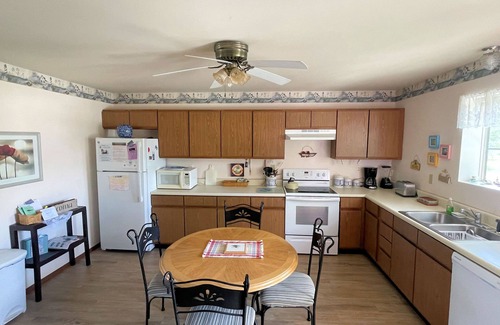 Deep Hole House | Water's Edge - Water Front/Access - Townhouse with community pier, NO LINENS