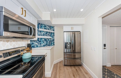 Casa del Mar Condo | Water View Beach Paradise Condo @ Tierra Verde