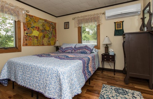Narragansett Cottage | Water view, Beachfront Sandy Beach Vacation Property