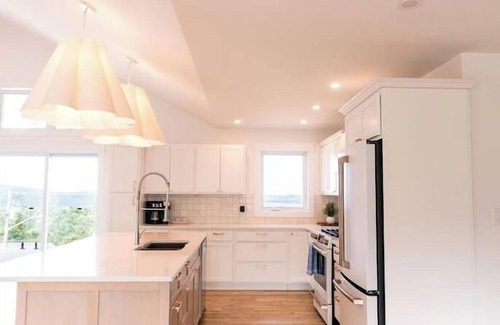 Grand Bay-Westfield House | Water View Home in Grand Bay, NB - Sleeps 10