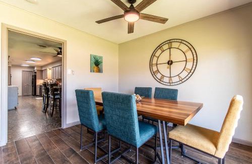 Bay Area House | Water View Ocean Drive Retreat Awaits