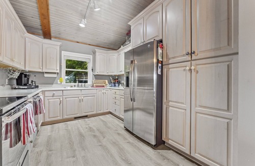 Heathsville House | Waterfront 3BR/3BA Getaway: Beach, Dock, Firepit! AMAZING Sweeping VIEWS!