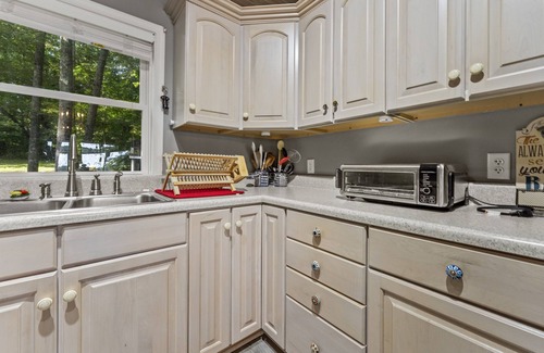 Heathsville House | Waterfront 3BR/3BA Getaway: Beach, Dock, Firepit! AMAZING Sweeping VIEWS!