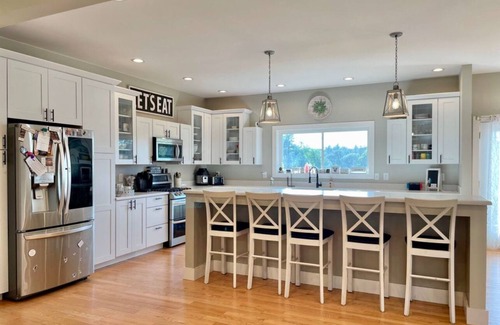 Colton House | Waterfront 4 bedroom 2.5 bathroom with swimming pool- sleeps 7.