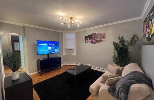 Weehawken Apartment | Waterfront 4BR apt - 15Min to MetLife and TIMES SQ