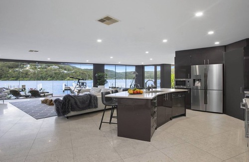 Booker Bay Apartment | Waterfront apartment w/Pool/spa/sauna