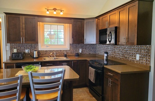 Cormierville House | Waterfront, beach, private hot tub with pool and jacuzzi