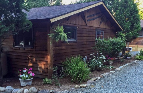 Saranac Lake Cabin | Waterfront Bear Cabin on Lake Colby in Saranac Lake, ideal setting year-round