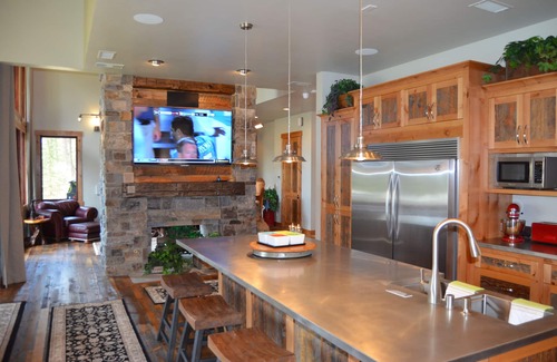 Bigfork House | Waterfront Bigfork/Glacier Park Luxury Ultimate Tranquility