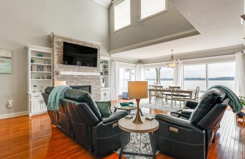 Athens House | Waterfront Bliss Wheeler Lake Retreat with Dock!
