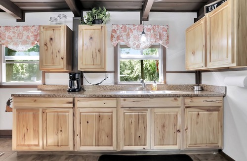 Hedgesville Cabin | Waterfront Cabin overlooking the Potomac River W/Hot Tub, firepit, pavilion