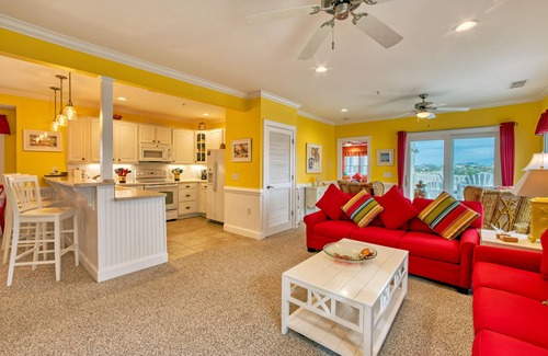 Hatteras Condo | Waterfront condo with pool, central AC, amazing views, & stylish decor