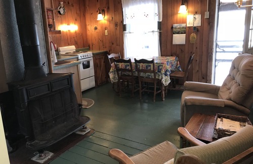 Charleston Cottage | WATERFRONT COTTAGE in VT's Northeast Kingdom on pristine Echo Lake!