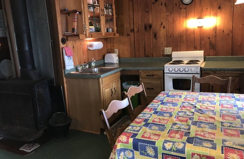 Charleston Cottage | WATERFRONT COTTAGE in VT's Northeast Kingdom on pristine Echo Lake!