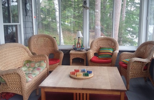 Bryant Pond Cabin | Waterfront cottage on Lake Christopher, screened in porch w/lake views, firepit