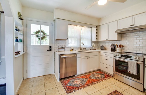 Piney Point Cottage | Waterfront Cottage in Piney Point w/Kayaks!