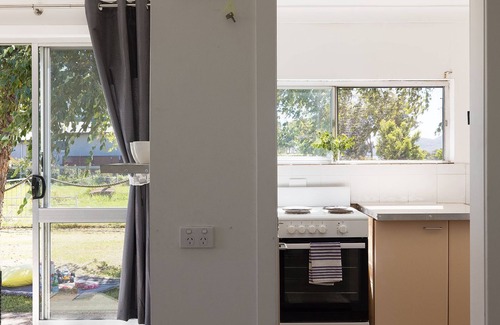 Swan Bay House | Waterfront Cottage - waterfront location, swimming, peaceful, quite and tranquil location.