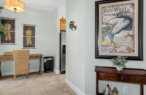 Homosassa Villa | Waterfront! Dock available for rent at rear, kayaks and paddle board included!