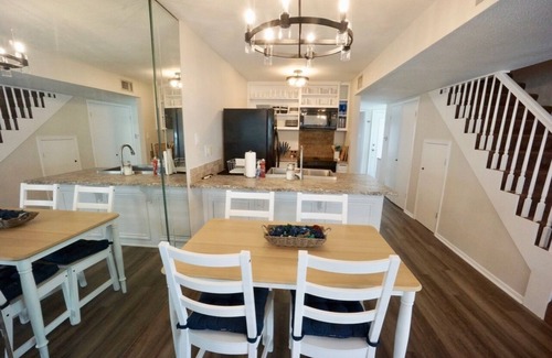 Port O Connor House | WATERFRONT Dockside close to ICW