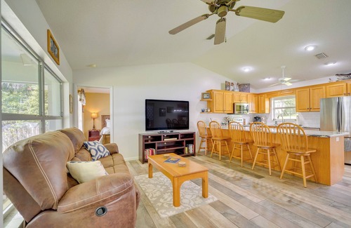 Floral City House | Waterfront Floral City Home: On Bradley Lake!