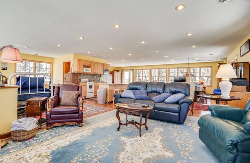 Forest Lake Apartment | Waterfront Forest Lake Studio w/Shared Dock!