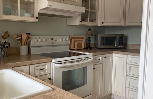 Cape May - Wildwood House | WATERFRONT GEM