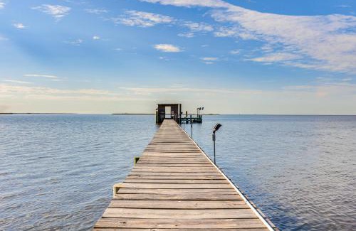 Gautier House | Waterfront Gulf Coast Home with Outdoor Oasis!