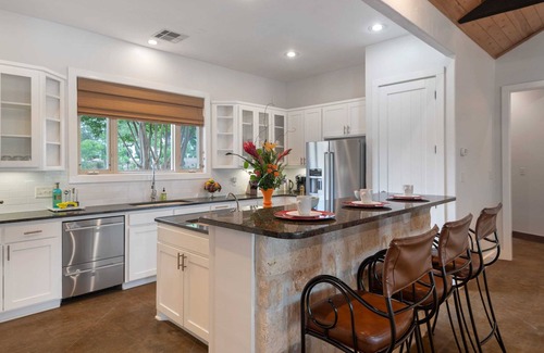 Horseshoe Bay West House | Waterfront Home | Boat Slip | Spacious Outdoor Patio | Fenced Yard