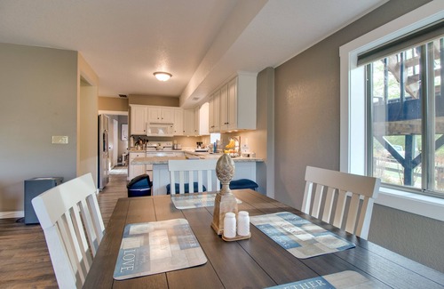 Poplar Bluff Apartment | Waterfront Home Near Mark Twain National Forest