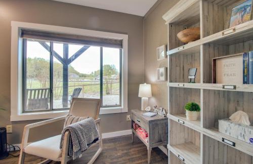 Poplar Bluff Apartment | Waterfront Home Near Mark Twain National Forest