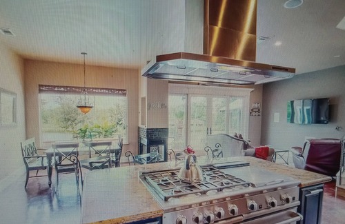 Lakeview  Jefferson County House | Waterfront home, Private Pool, private dock, 30 min from 5 star resort,