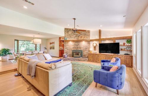 Arkadelphia House | Waterfront Home with Playground Near DeGray and Caddo!
