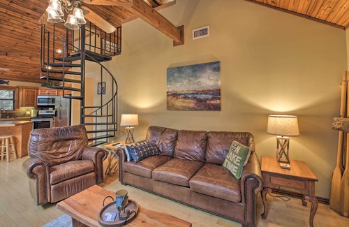 Scranton House | Waterfront Lake Dardanelle Home w/Dock & Fire Pit